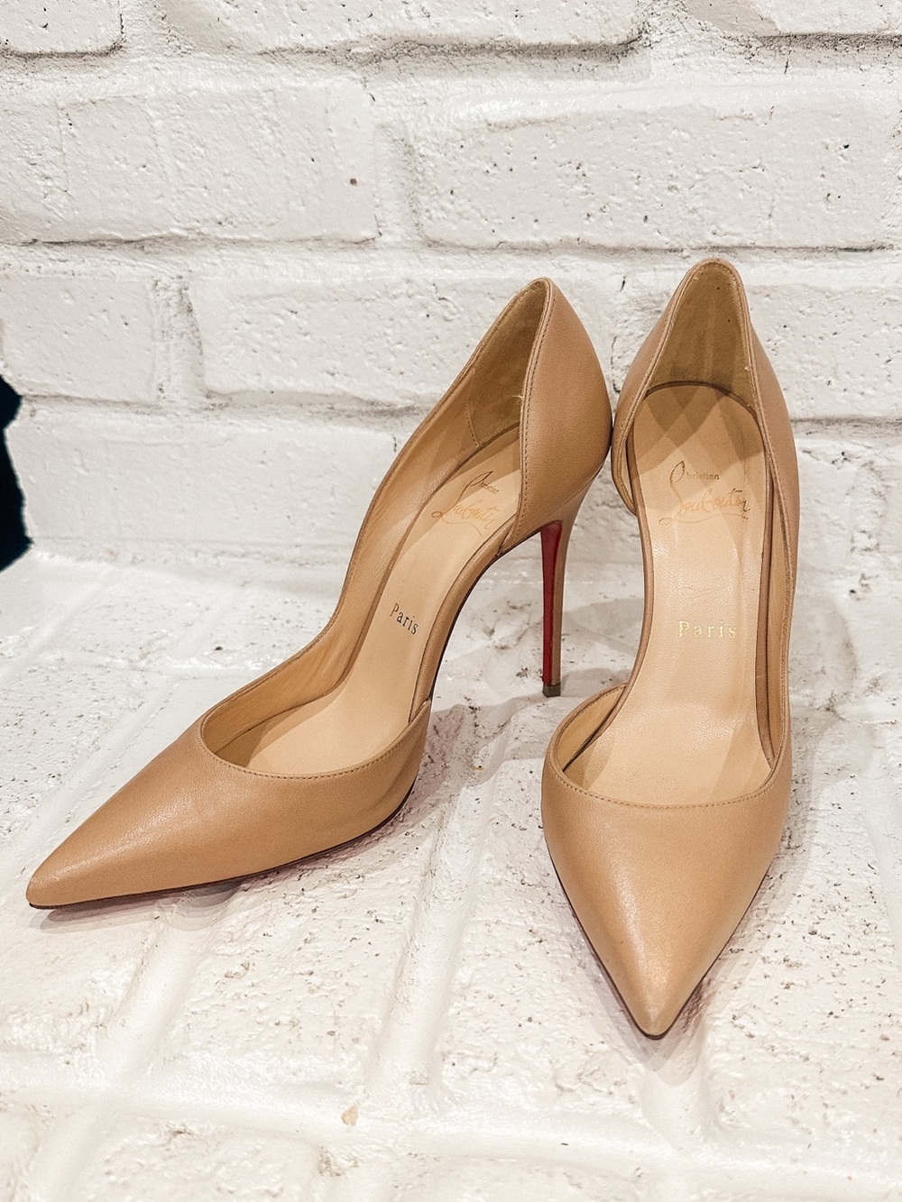 Christian Louboutin Iriza, Blush, Nude Leather Pointed-Toe Pumps with Red Soles - Picture 2 of 12